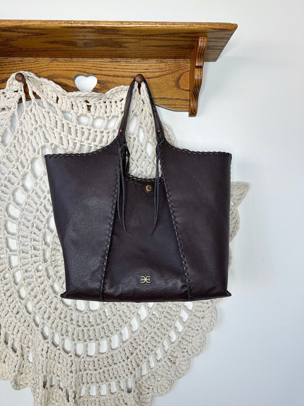 Sam Edelman Sylvia Whipstitch Large Leather Expandable Hobo Tote
